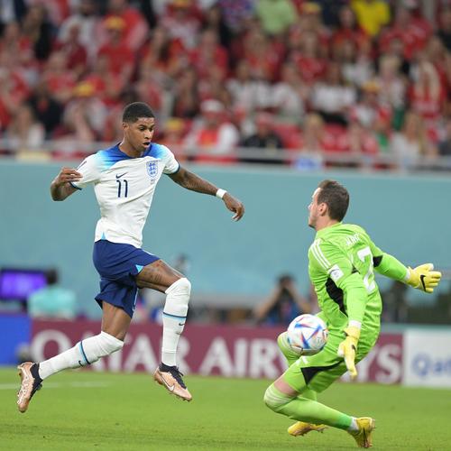 卡佩罗：伊尔迪兹需要自由空间，进攻时应该让他随性一些（卡佩罗：让伊尔迪兹自由发挥，进攻别给太多限制）