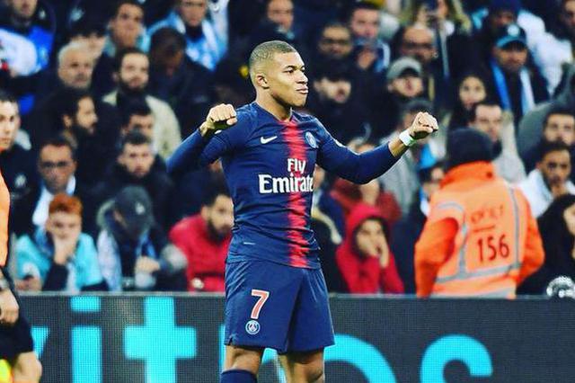 霍姆格伦&杰伦威半场合砍31分，雷霆领先26分（霍姆格伦携杰伦·威廉姆斯半场合砍31分，雷霆领先26分）