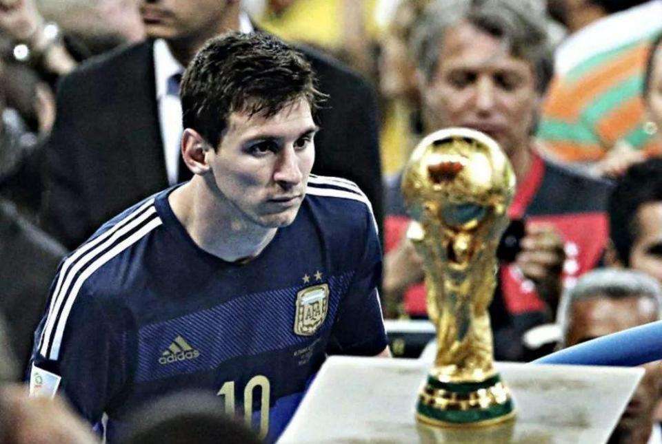 土超匪夷所思一幕：门将拉架放弃守门，对手打空门得手进球有效（土超离谱一幕：门将去拉架弃守球门，对手空门得手被判有效）