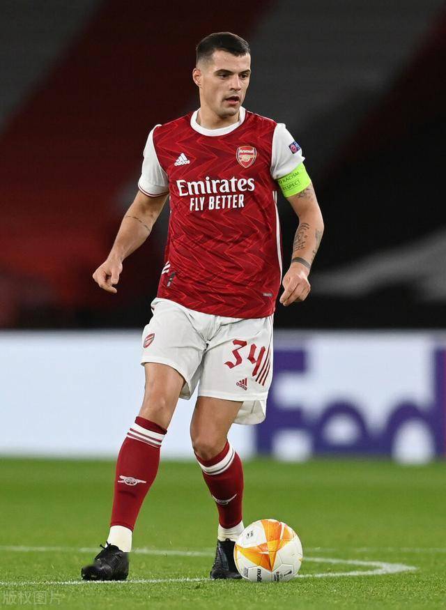 记者：利物浦没有对萨拉赫纪律处罚，他的落选只是阵容选择（记者：萨拉赫未受纪律处罚，落选仅系利物浦阵容选择）