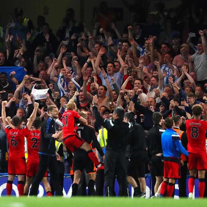 麦迪逊盛赞梅努欧洲杯表现，称其控球稳能回顶尖（麦迪逊力赞梅努欧洲杯发挥：控球沉稳，有望重回顶尖行列）